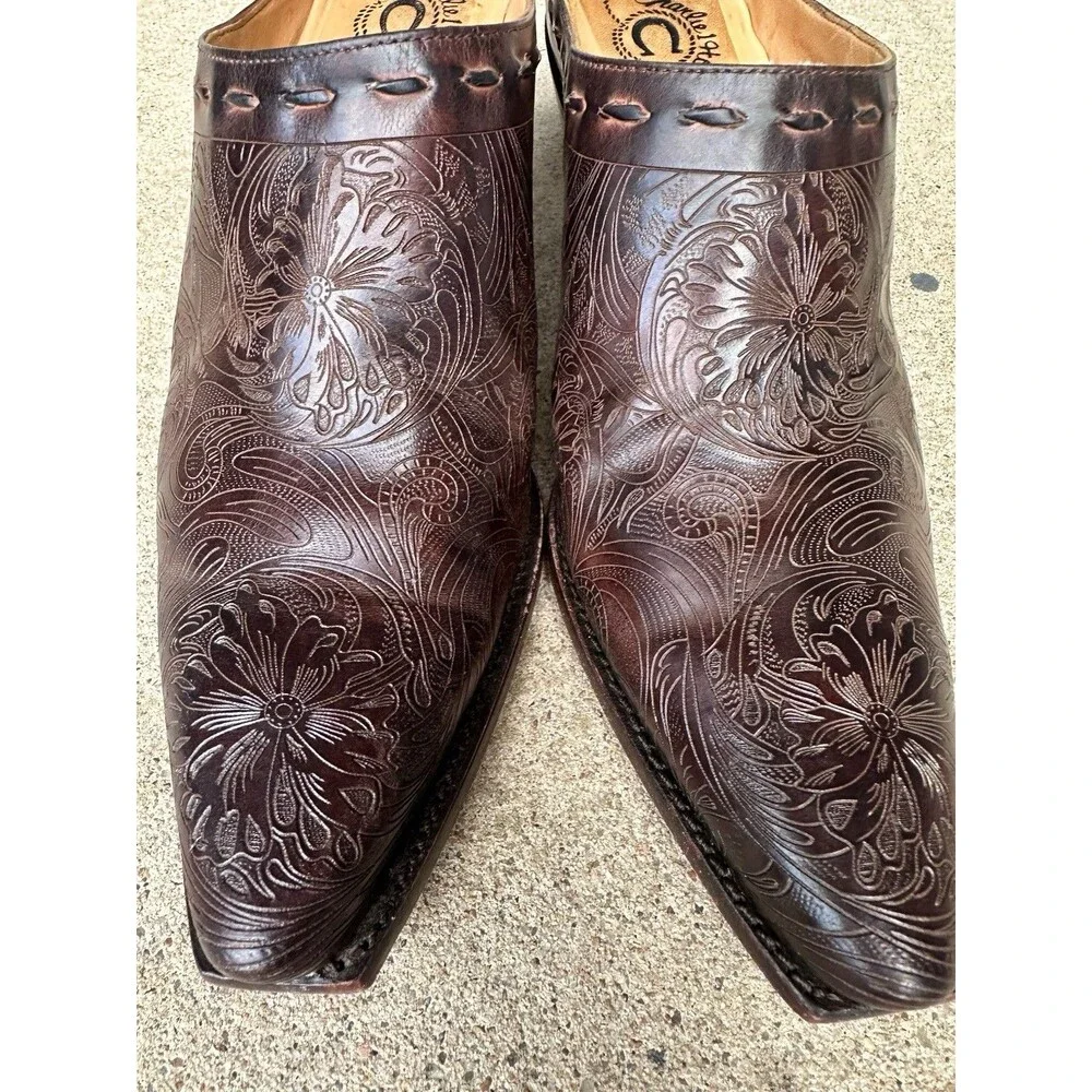 Charlie 1 Horse Brown Floral Embossed Leather Pointed Toe Mule Heels 8.5B